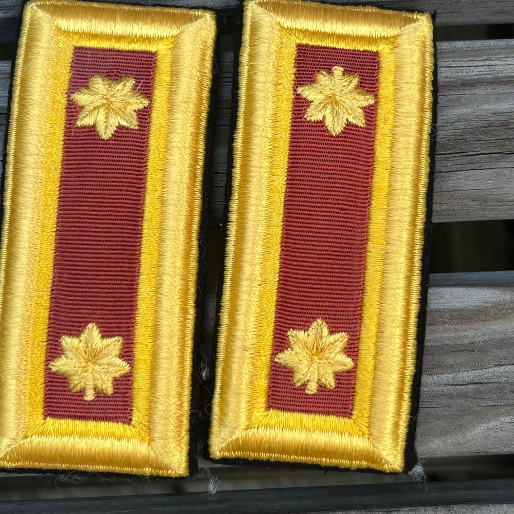 Vintage US Army Transportation Corps Major Shoulder Boards Maroon Gold Insignia